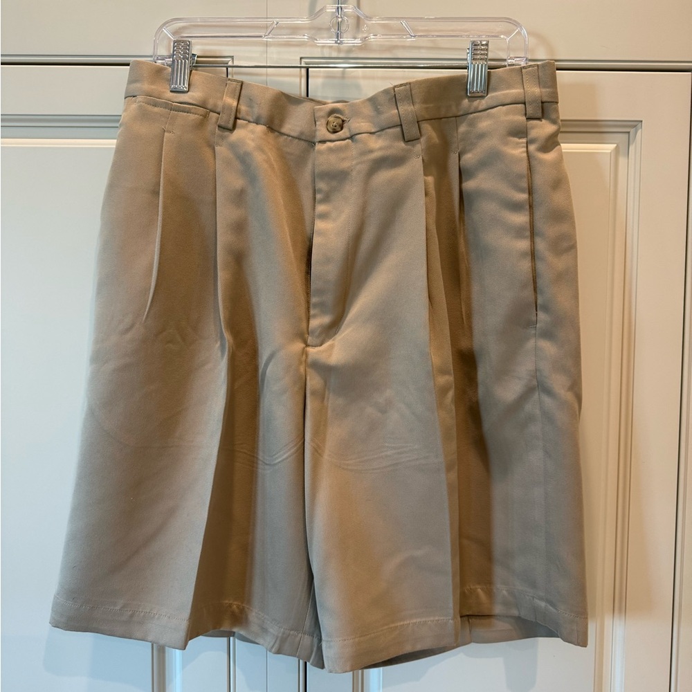PGA Tour Men's Tan Flat Front Shorts